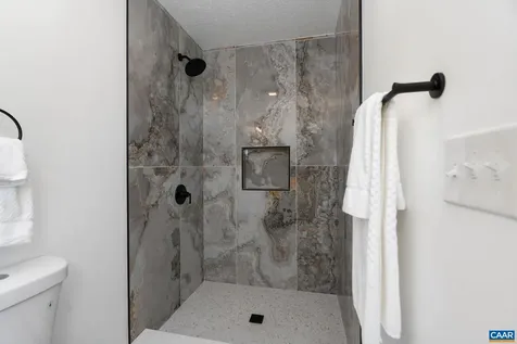 2208 Banbury Street Charlottesville VA 22901