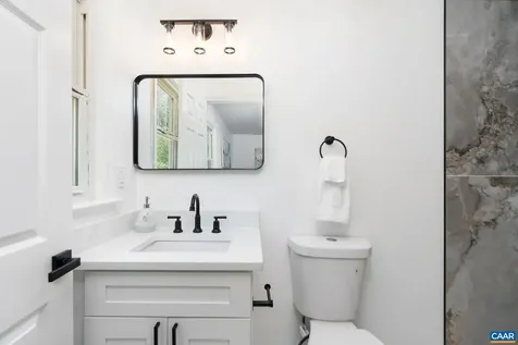 2208 Banbury Street Charlottesville VA 22901