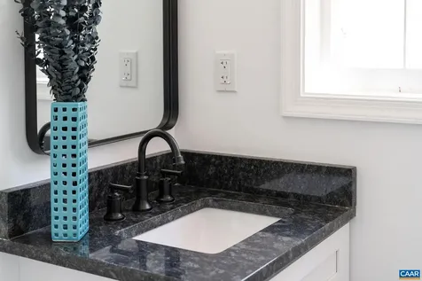 2208 Banbury Street Charlottesville VA 22901