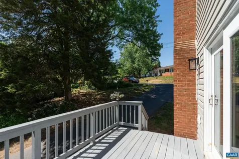 2208 Banbury Street Charlottesville VA 22901