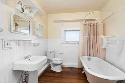 476 Walnut Avenue Waynesboro VA 22980