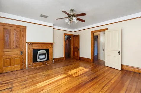 476 Walnut Avenue Waynesboro VA 22980