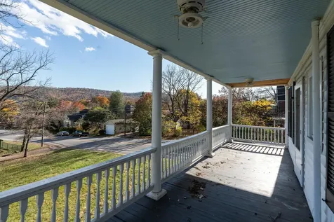 476 Walnut Avenue Waynesboro VA 22980