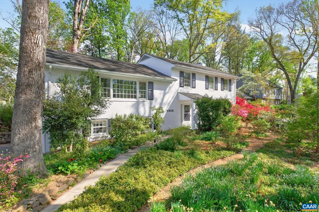 2409 Kerry Lane Charlottesville VA 22901