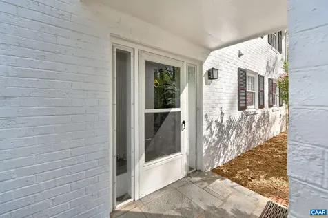 2409 Kerry Lane Charlottesville VA 22901