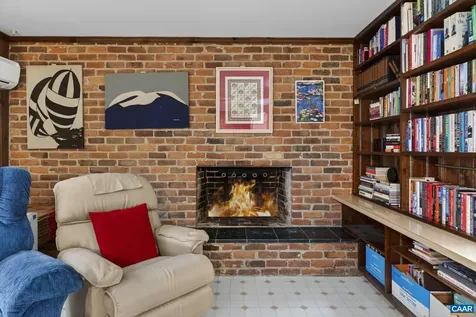 2409 Kerry Lane Charlottesville VA 22901