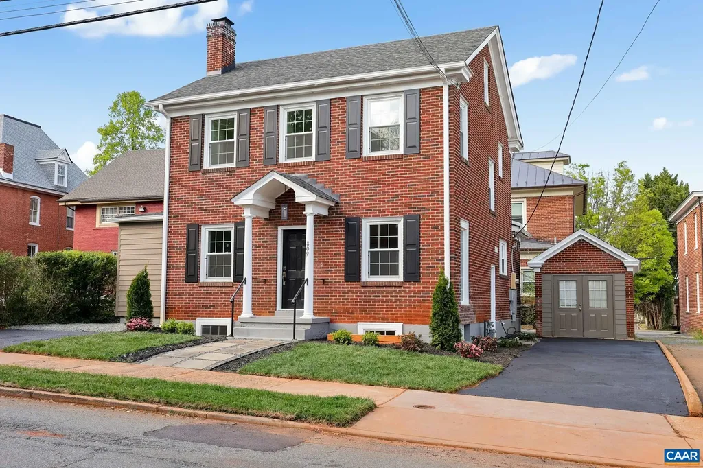 809 East Jefferson Street Charlottesville VA 22902