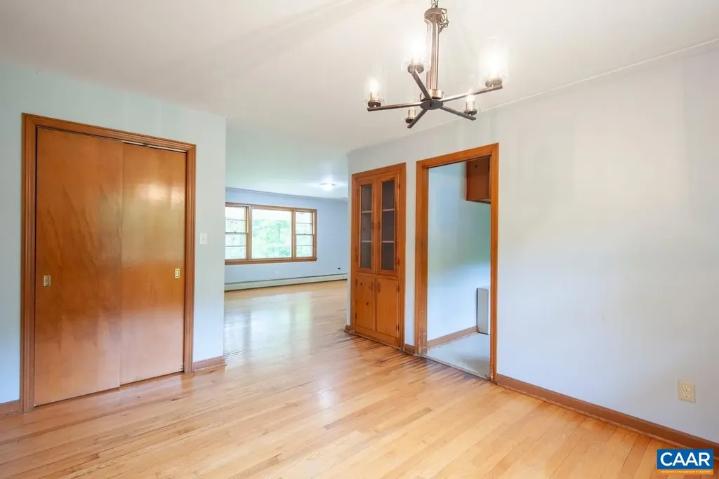 278 Ridge Street Lovingston VA 22949