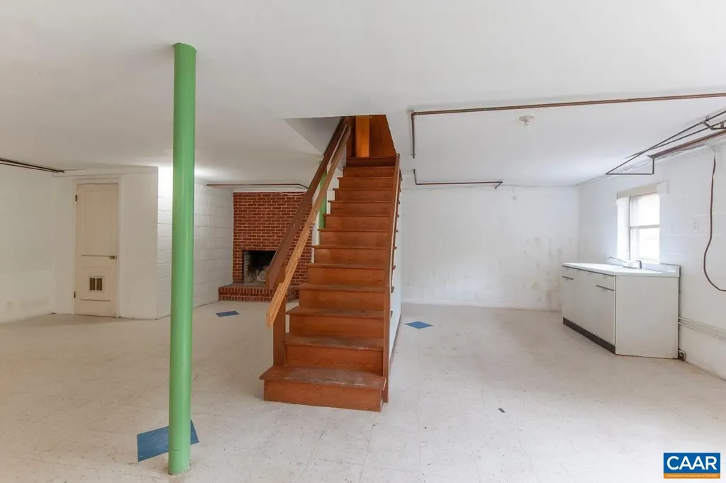278 Ridge Street Lovingston VA 22949