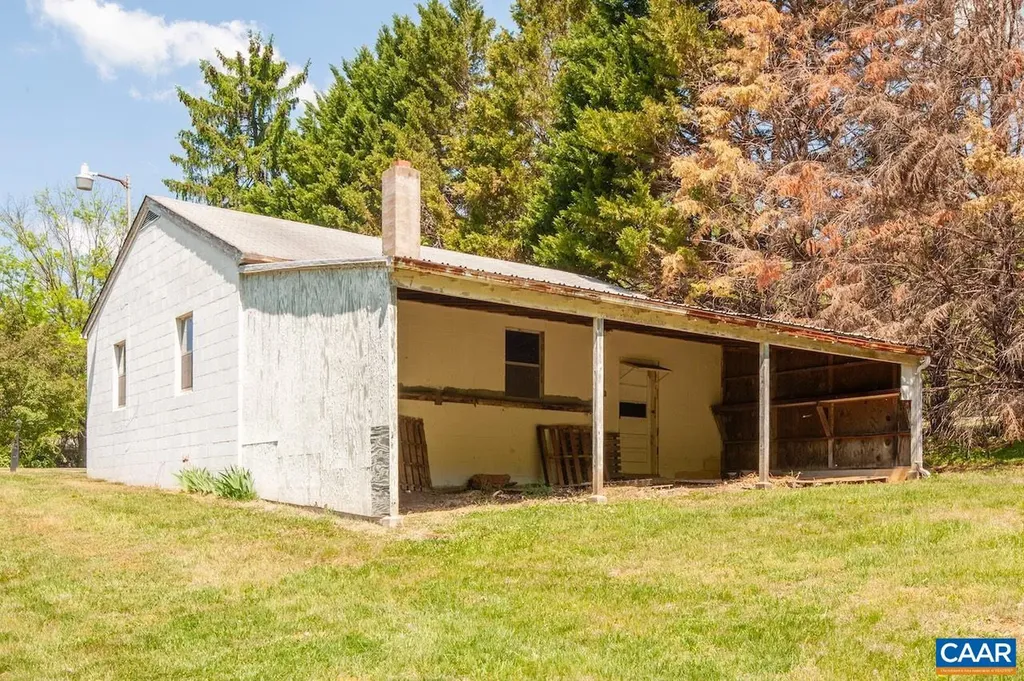 278 Ridge Street Lovingston VA 22949
