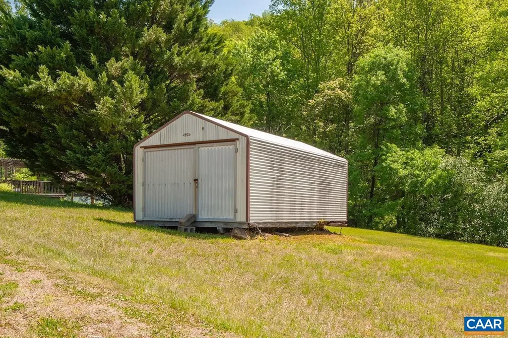 278 Ridge Street Lovingston VA 22949