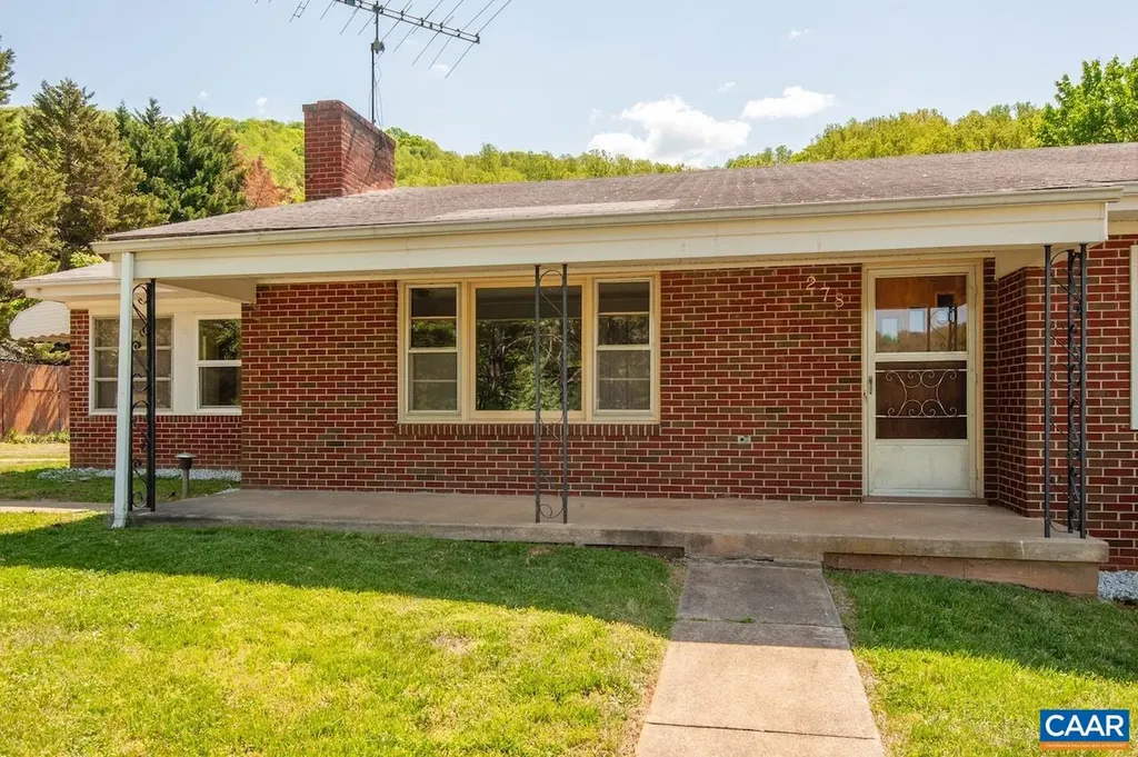 278 Ridge Street Lovingston VA 22949