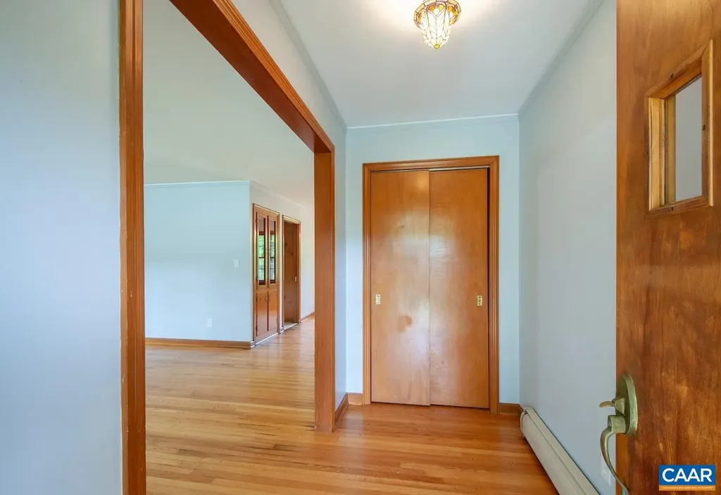 278 Ridge Street Lovingston VA 22949