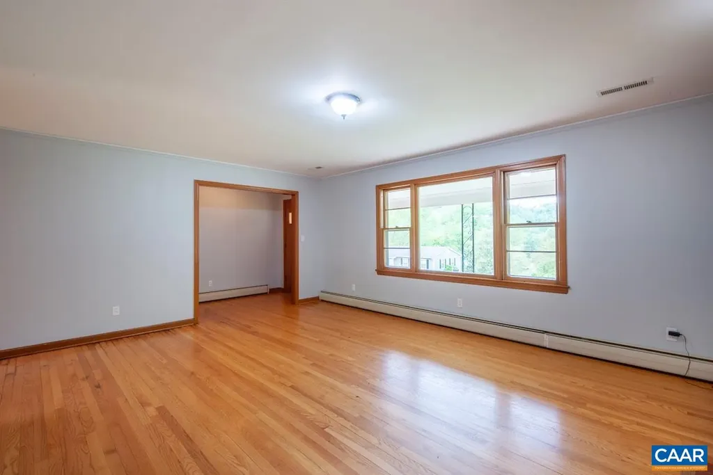 278 Ridge Street Lovingston VA 22949