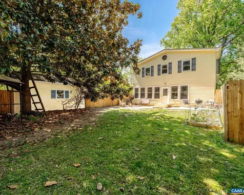 908 Woodrow Avenue Waynesboro VA 22980