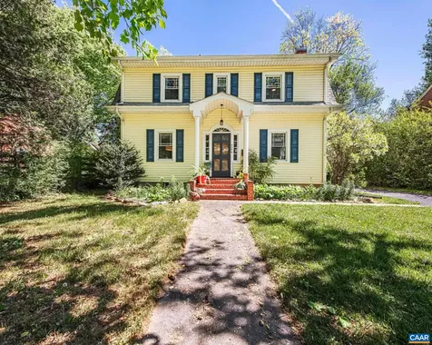 908 Woodrow Avenue Waynesboro VA 22980
