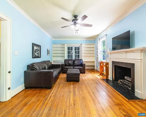 908 Woodrow Avenue Waynesboro VA 22980