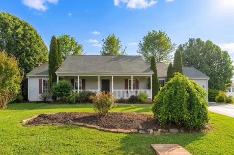 45 Laurel Wood Drive Waynesboro VA 22980