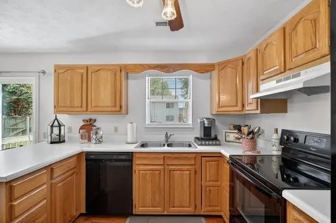 415 Glenfield Court Harrisonburg VA 22802