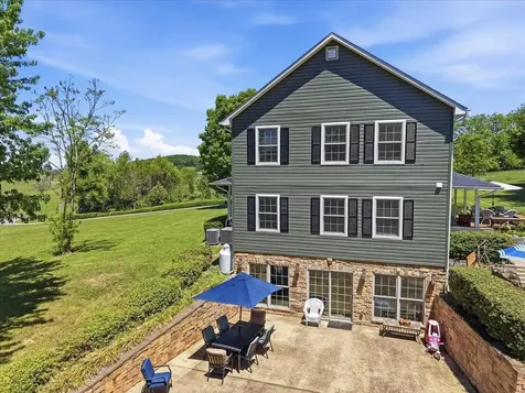 194 Deep Meadow Drive Fishersville VA 22939