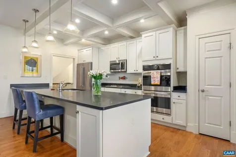950 Marsh Lane Charlottesville VA 22903