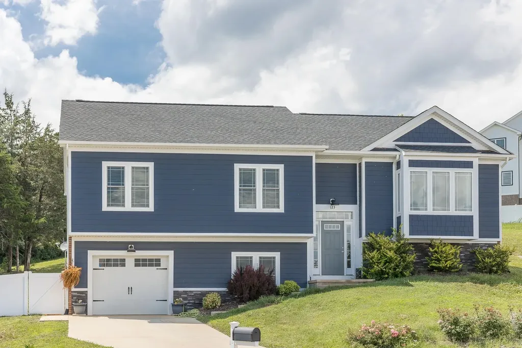 123 Beauregard Drive Staunton VA 24401