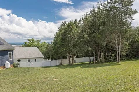 123 Beauregard Drive Staunton VA 24401