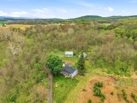 772 Pinewoods Road Quicksburg VA 22847