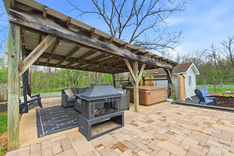 772 Pinewoods Road Quicksburg VA 22847