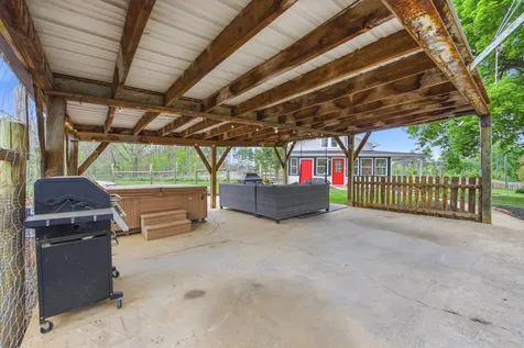 772 Pinewoods Road Quicksburg VA 22847