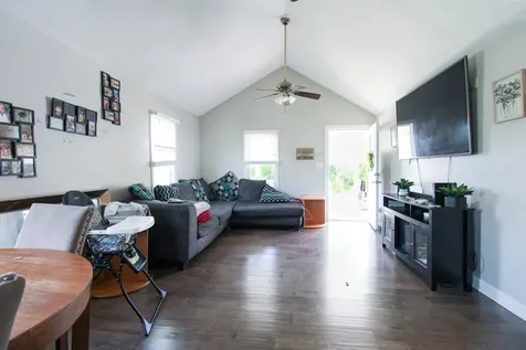 102 East Avenue Staunton VA 24401