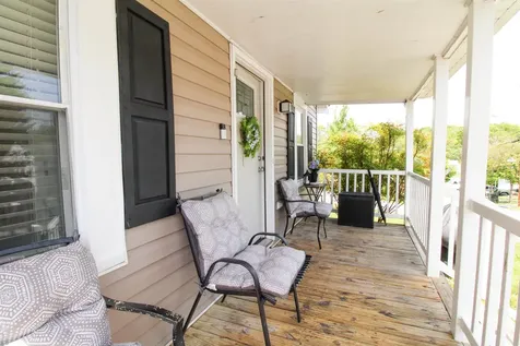 102 East Avenue Staunton VA 24401