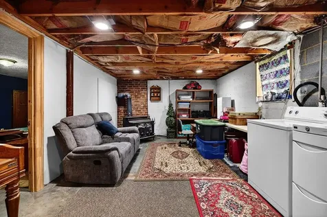 203 Hall Street Staunton VA 24401