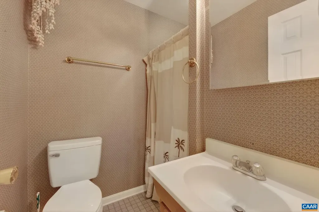 1333 Auburn Drive Charlottesville VA 22902
