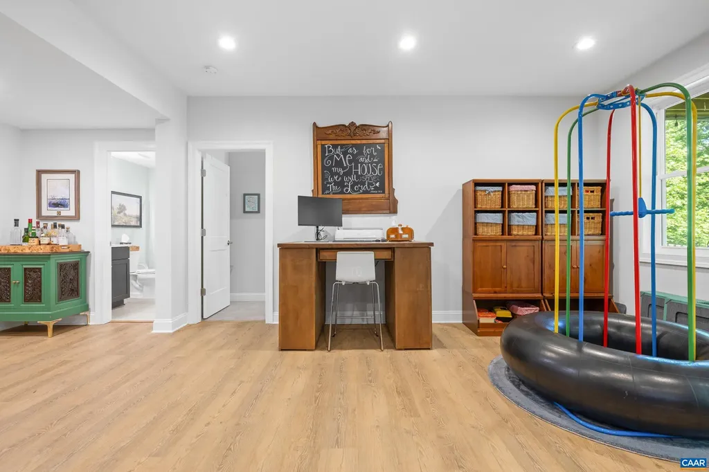 564 Belluno Lane Charlottesville VA 22911