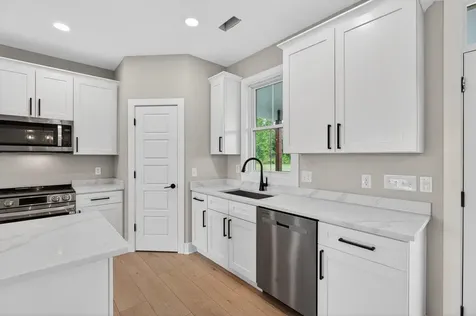10275 Dalmatian Drive Mcgaheysville VA 22840