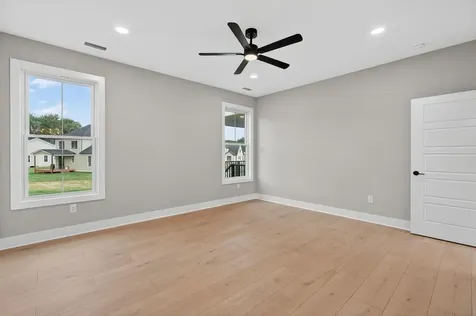 10275 Dalmatian Drive Mcgaheysville VA 22840