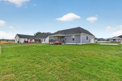 10275 Dalmatian Drive Mcgaheysville VA 22840