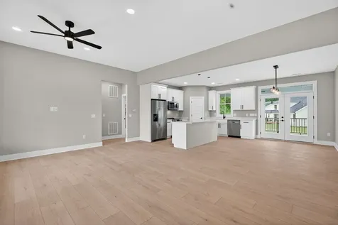 10275 Dalmatian Drive Mcgaheysville VA 22840