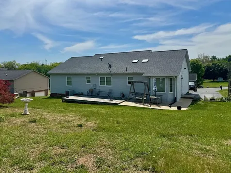 98 Granary Road Verona VA 24482