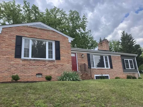 212 Skyland Drive Staunton VA 24401