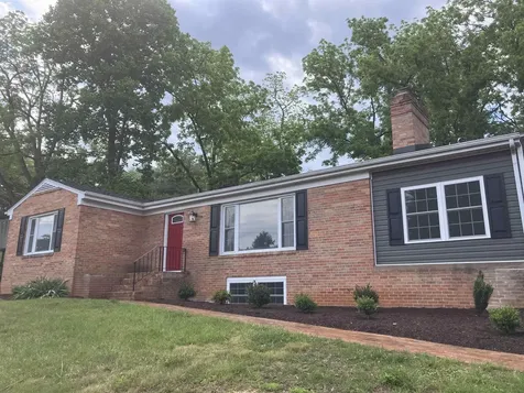 212 Skyland Drive Staunton VA 24401