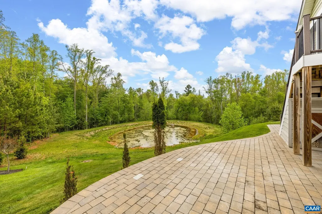 124 Cherrywood Court Louisa VA 22942