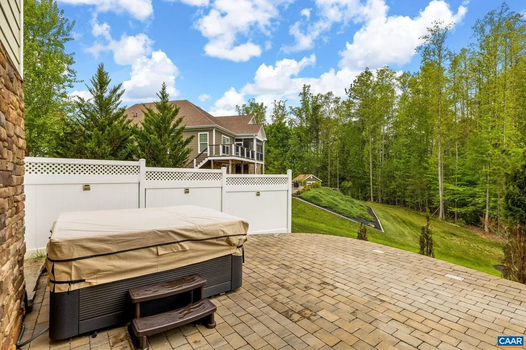 124 Cherrywood Court Louisa VA 22942