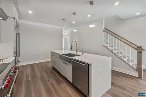 4B-436 Belvedere Boulevard Charlottesville VA 22901