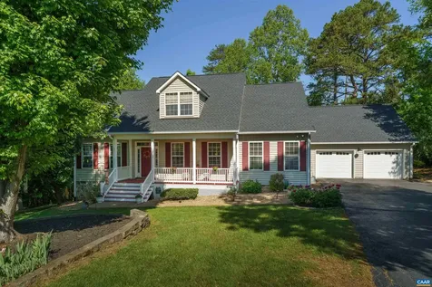 252 Larkspur Way Charlottesville VA 22902