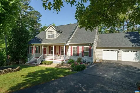 252 Larkspur Way Charlottesville VA 22902