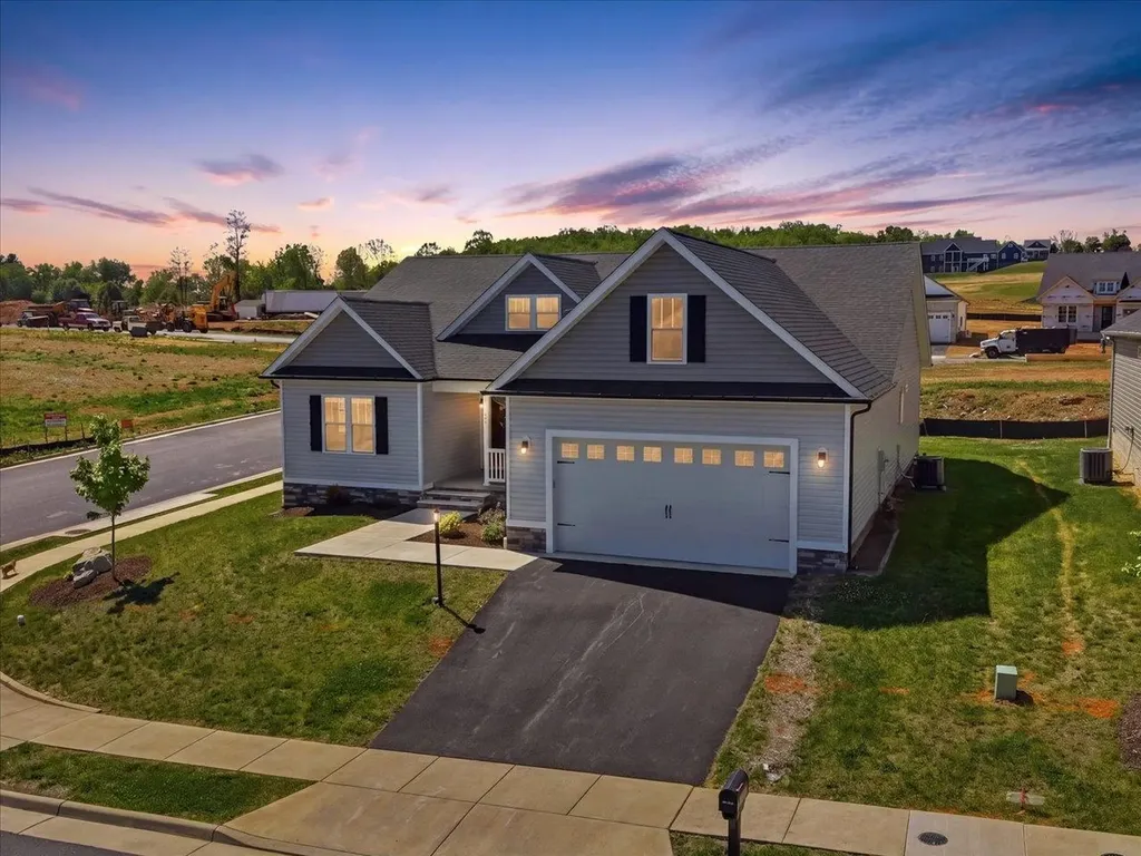 201 Spring Run Lane Waynesboro VA 22980