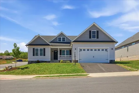 201 Spring Run Lane Waynesboro VA 22980