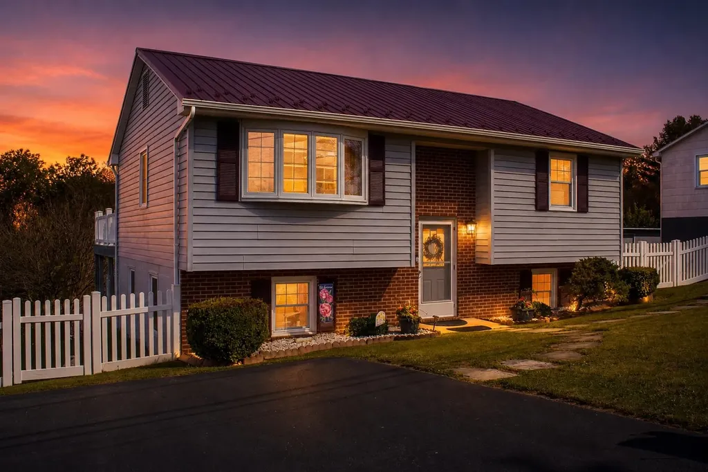 129 Greenview Drive Staunton VA 24401